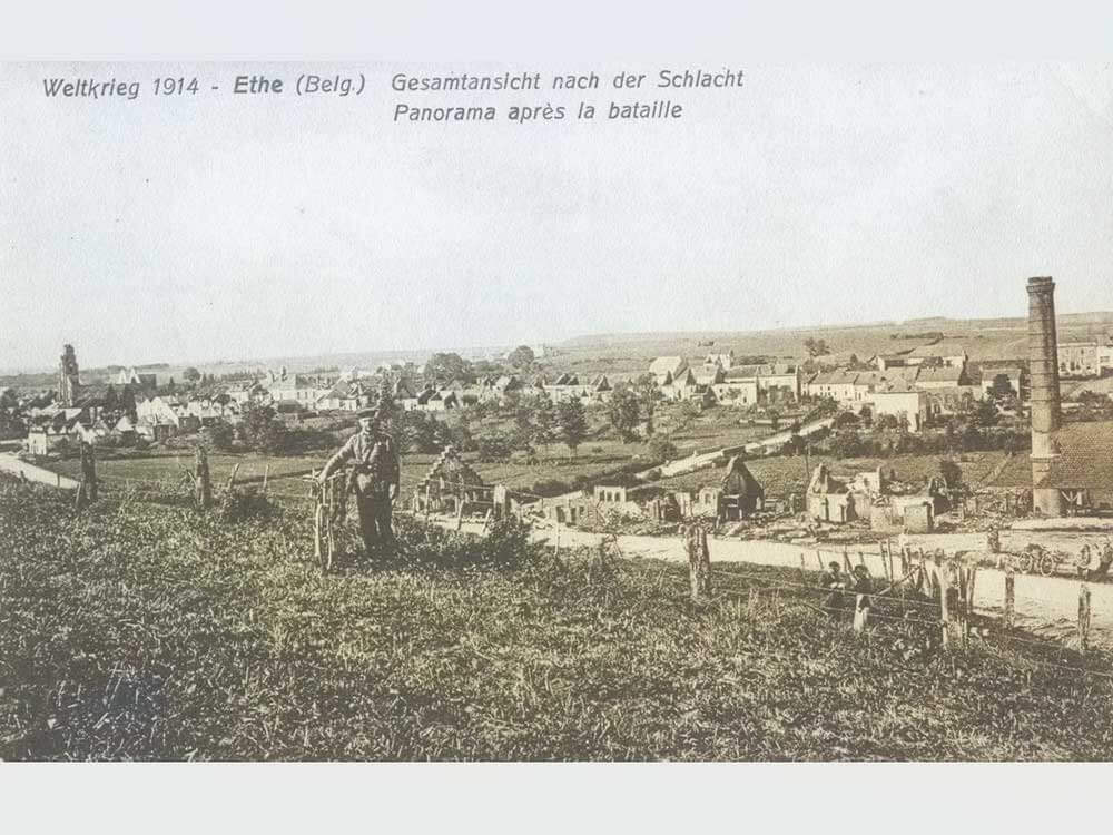 Blick auf Ethe nach der Schlacht an den Grenzen im August 1914.
