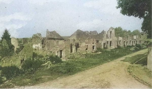 Commune de Rossignol en ruine en 1914.