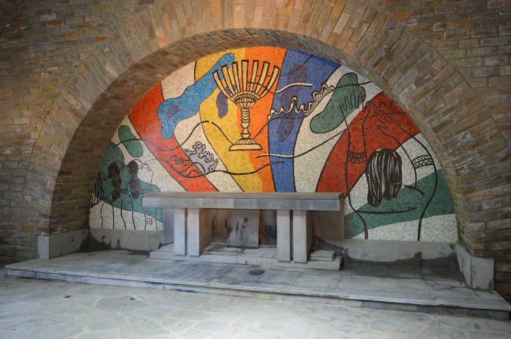 Crypt at Mardasson