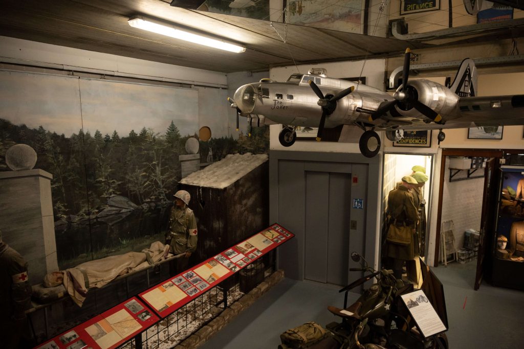 Diorama over de luchtvaart tijdens de Slag om de Ardennen.