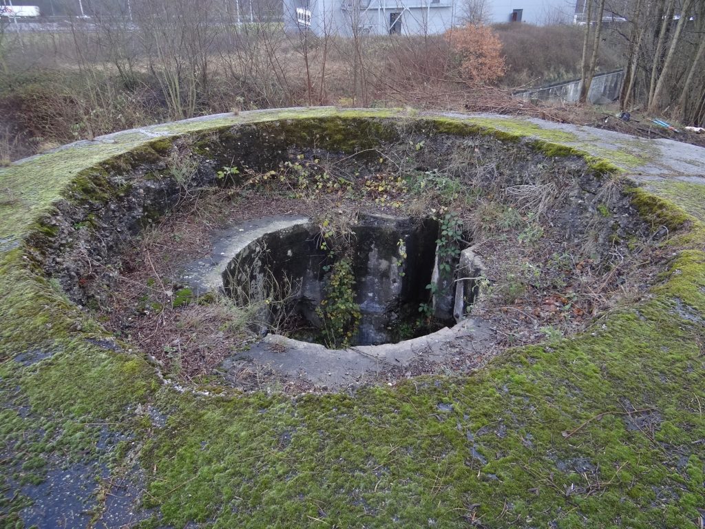 Well of the dome of Fort Hollogne