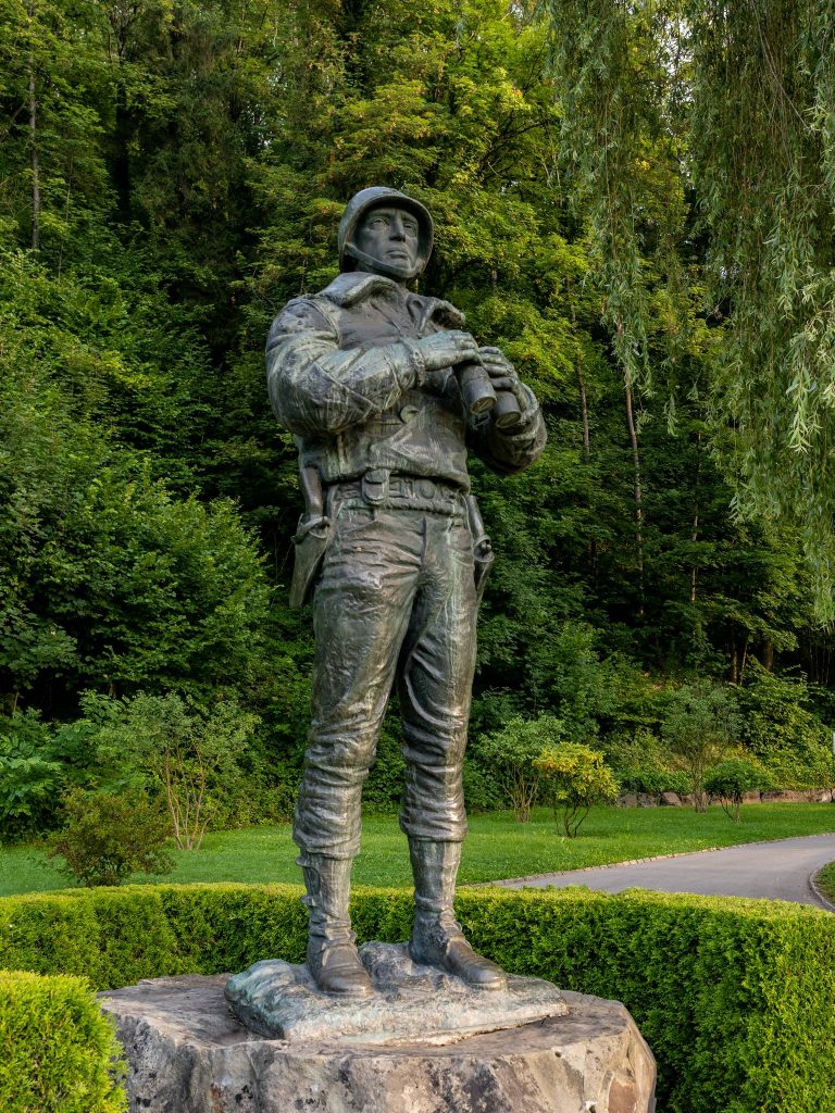 A monument to General S. Patton Jr.