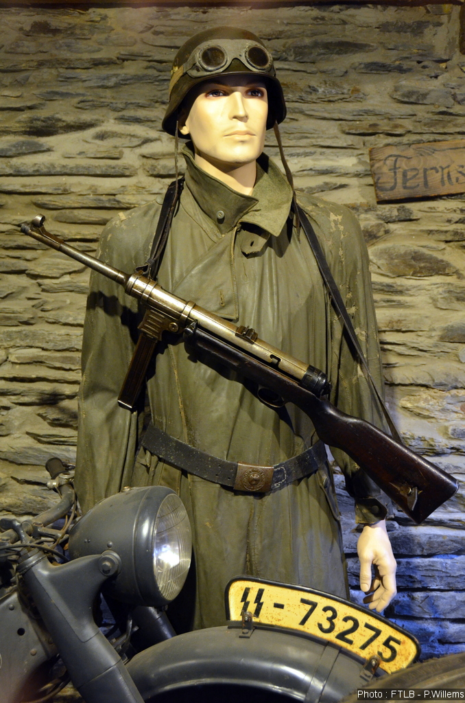 Duitse soldaat in het museum.